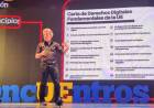  "Tarde o temprano nos convertiremos en cyborgs"