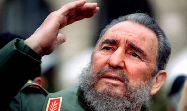 MURIÓ FIDEL, VIVA FIDEL