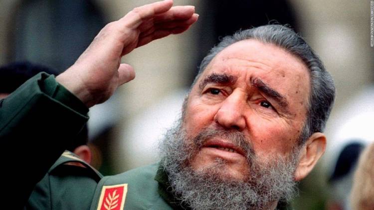 MURIÓ FIDEL, VIVA FIDEL