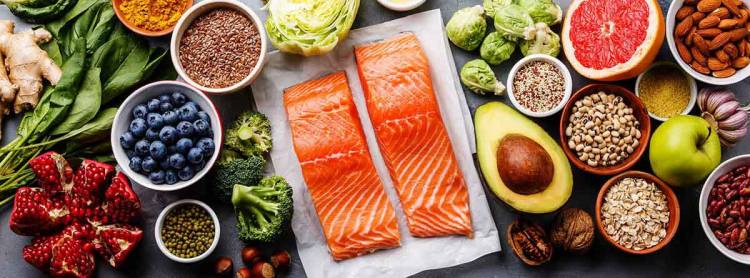 Estos alimentos ayudan a prevenir y reducir las inflamaciones, según Harvard