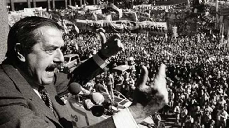 42 años de la Restauración de la Democracia  